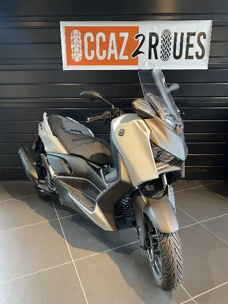 XMAX 125 TECH MAX