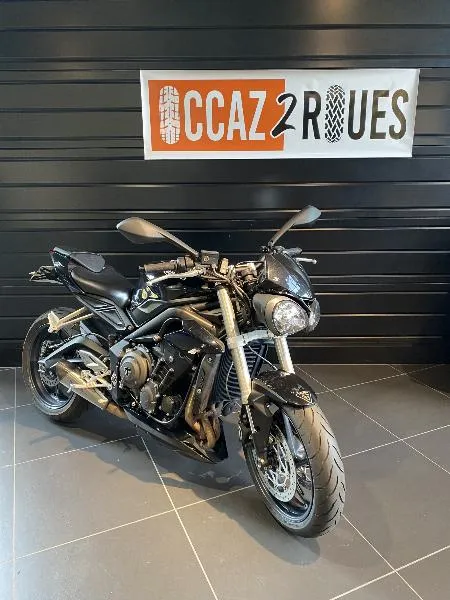 STREET TRIPLE 660 S