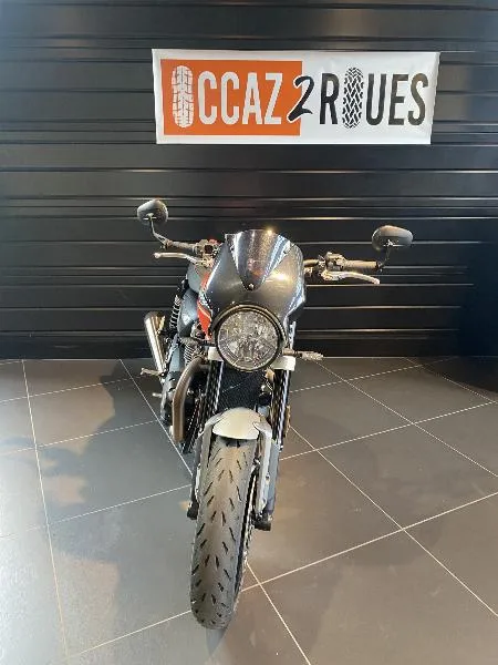 SPEED TWIN 1200