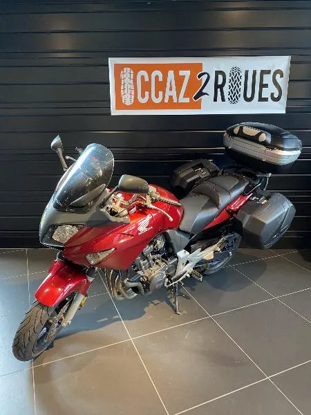 CB 600 F HORNET