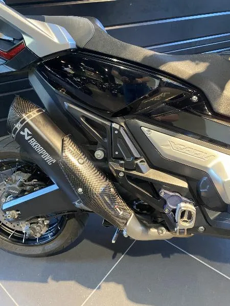 XADV 750