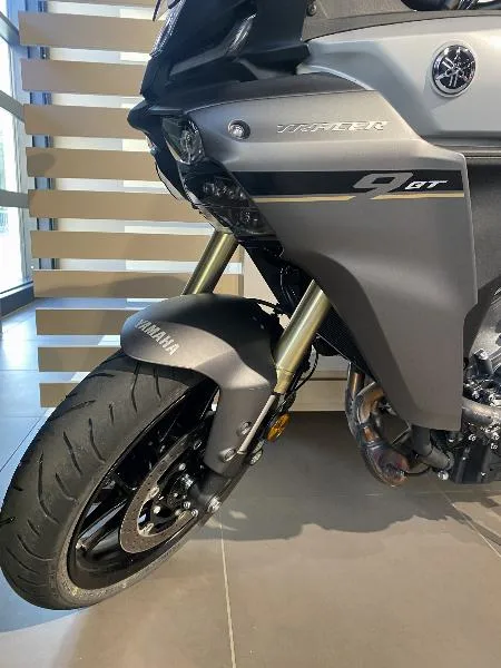 TRACER 9 GT
