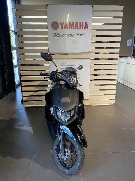 RayZR 125