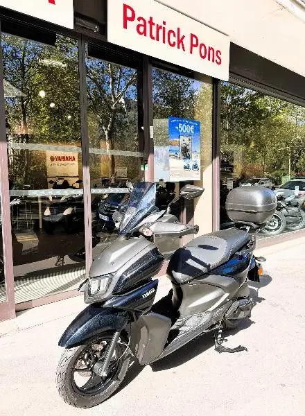 RayZR 125