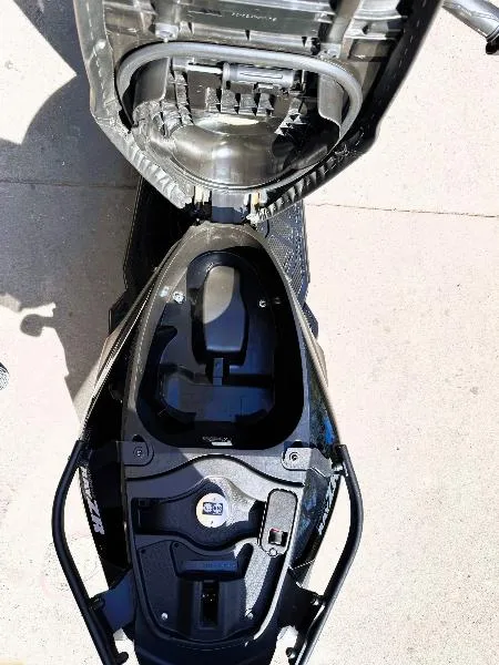 RayZR 125