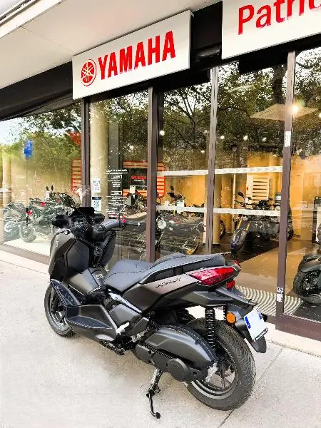 XMAX 125 TECH MAX