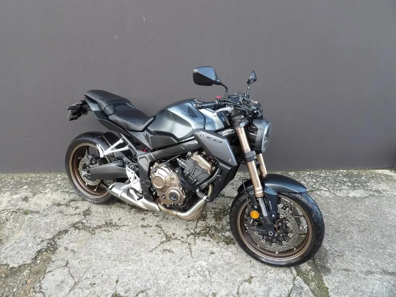 CB 650 RA