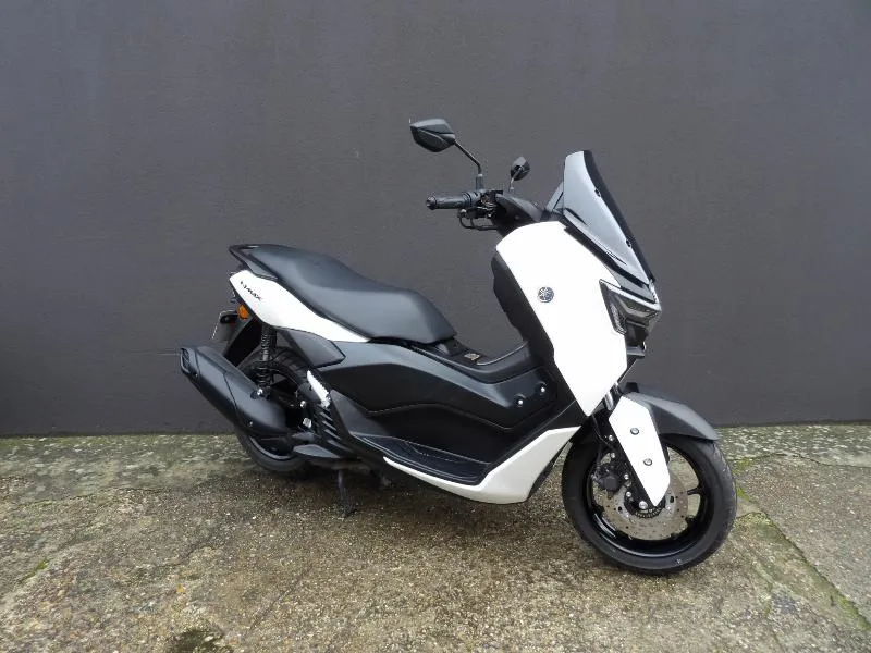 NMAX 125