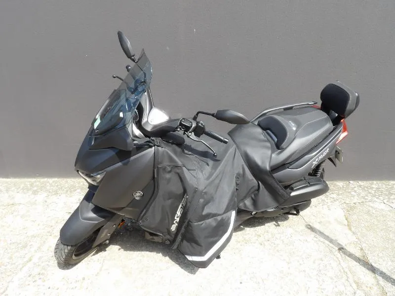 XMAX 125