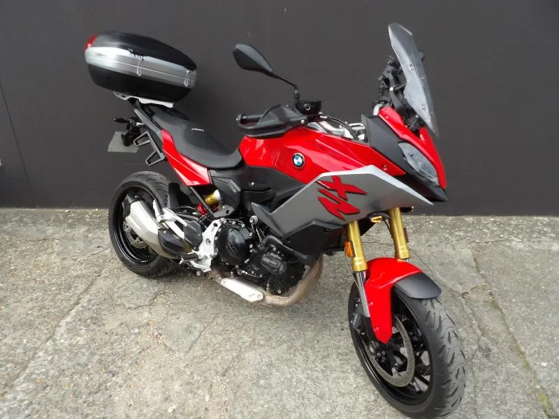 F 900 XR