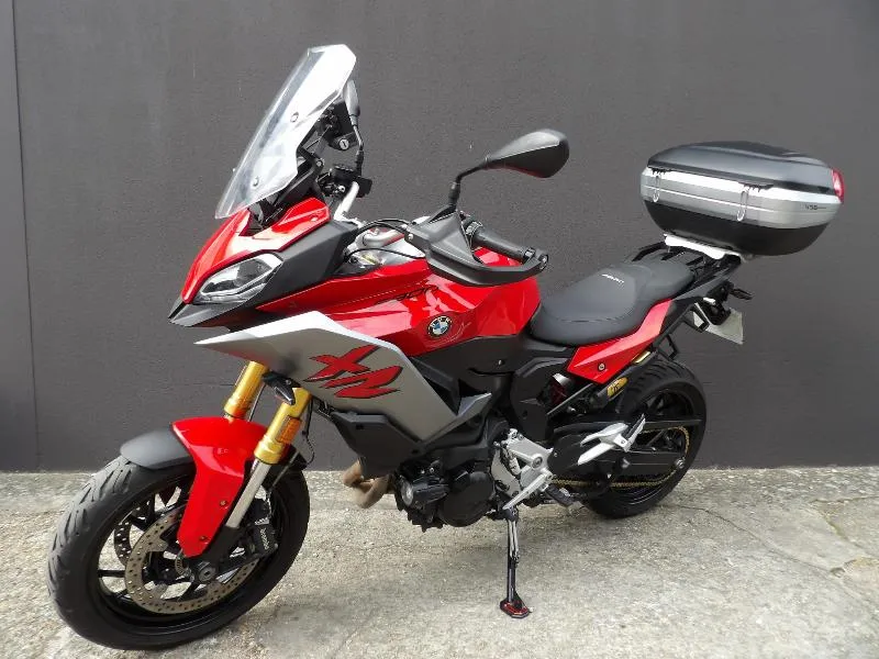 F 900 XR