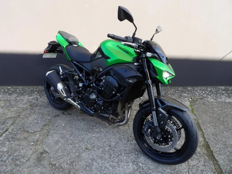 Z 900