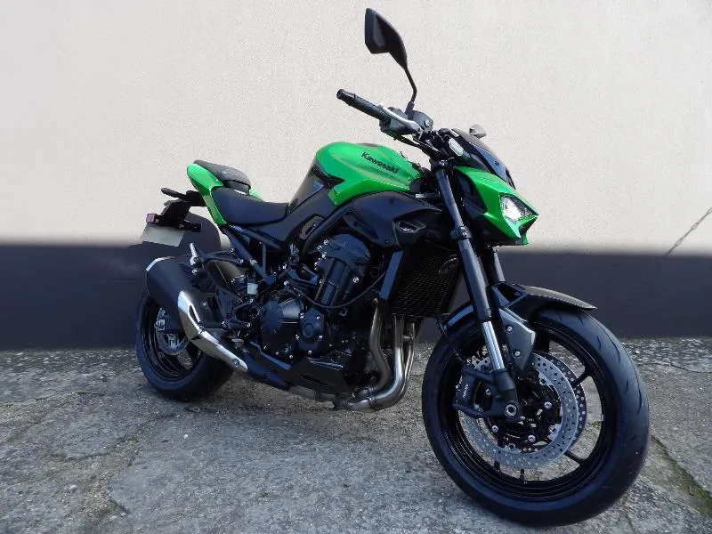 Z 900