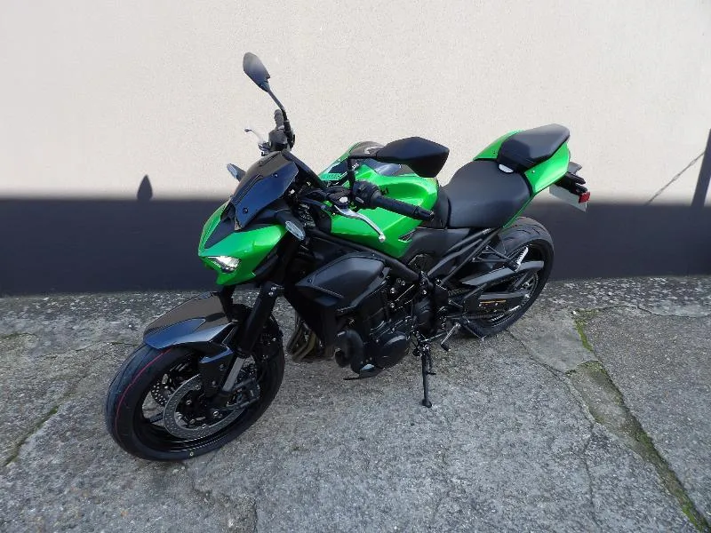 Z 900