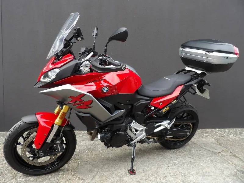 F 900 XR