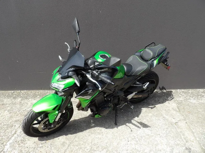 Z 900