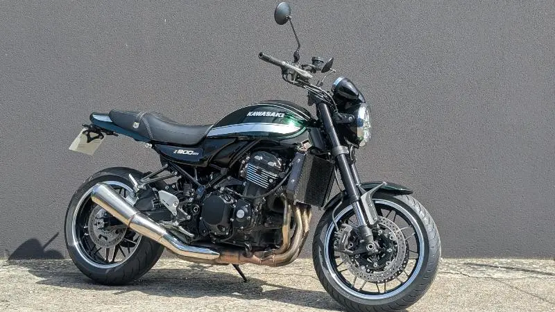 Z 900  FULL