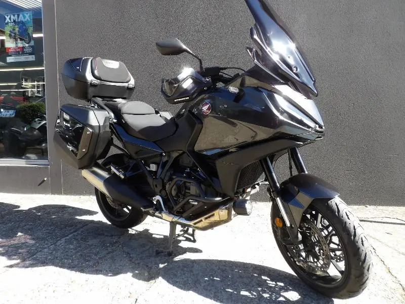 NT 1100 DCT
