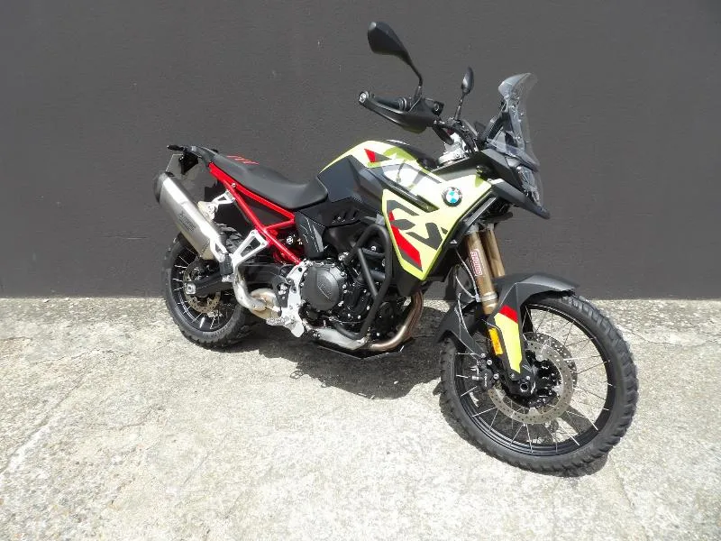 F 900 GS