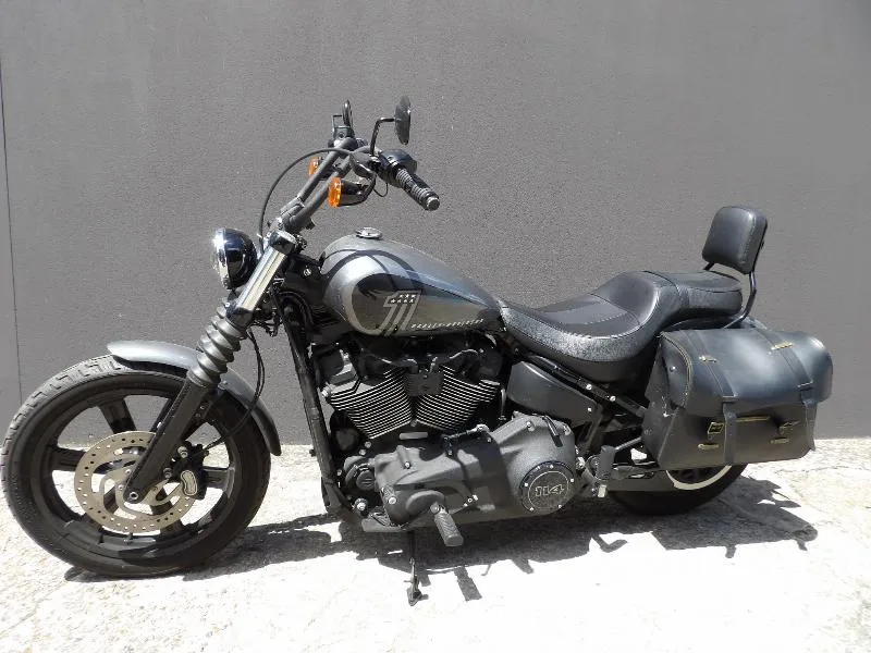 SOFTAIL STREET BOB 1868