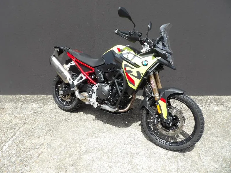 F 900 GS