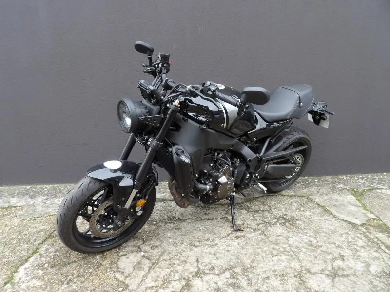 XSR 900