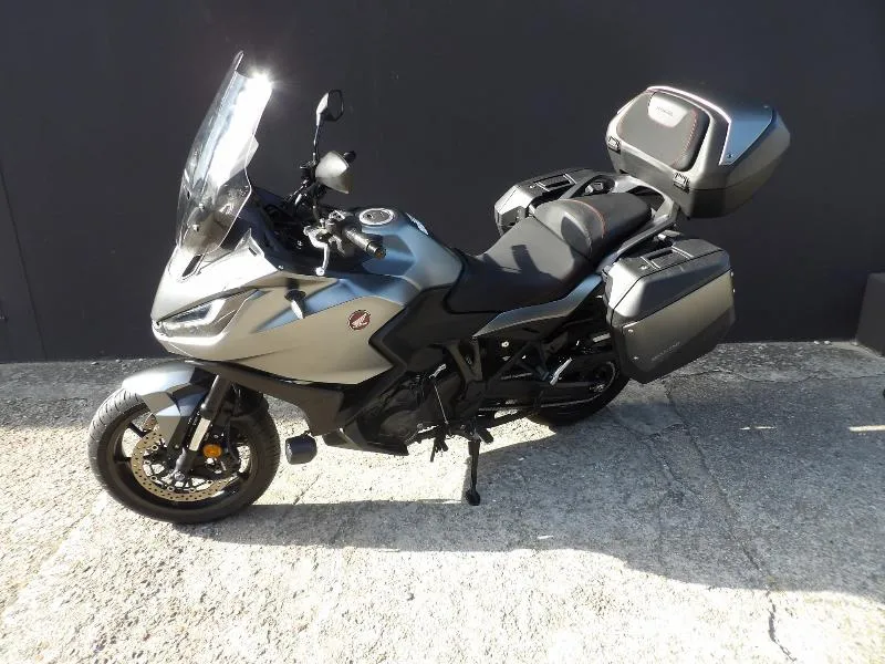 NT 1100