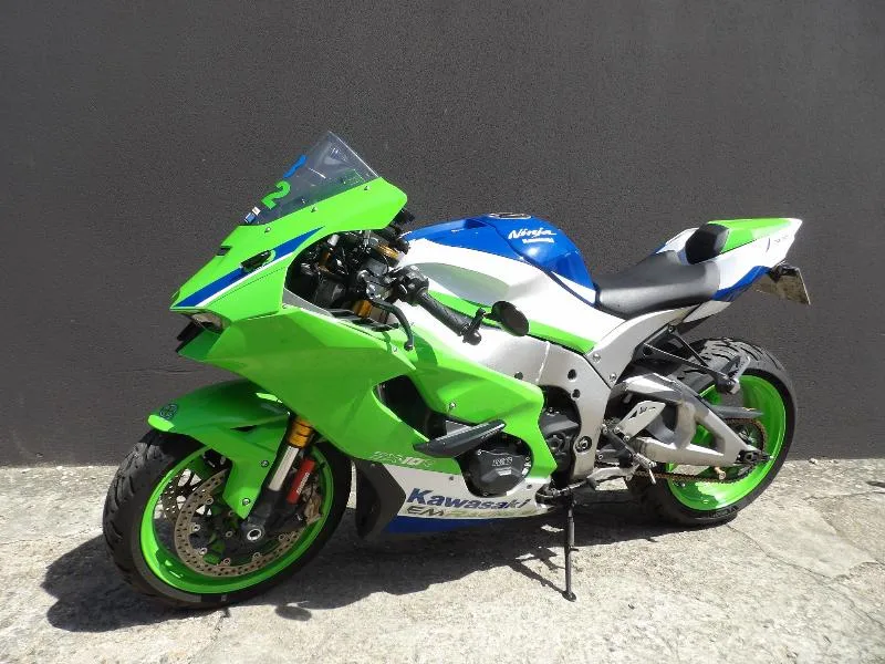 ZX10R