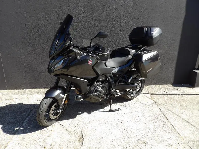 NT 1100 DCT  FULL