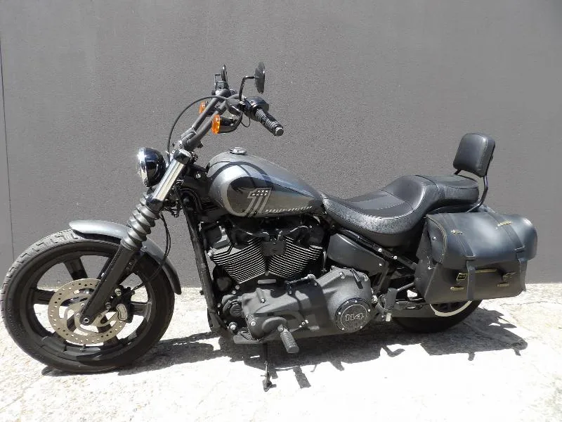 SOFTAIL STREET BOB 1748 