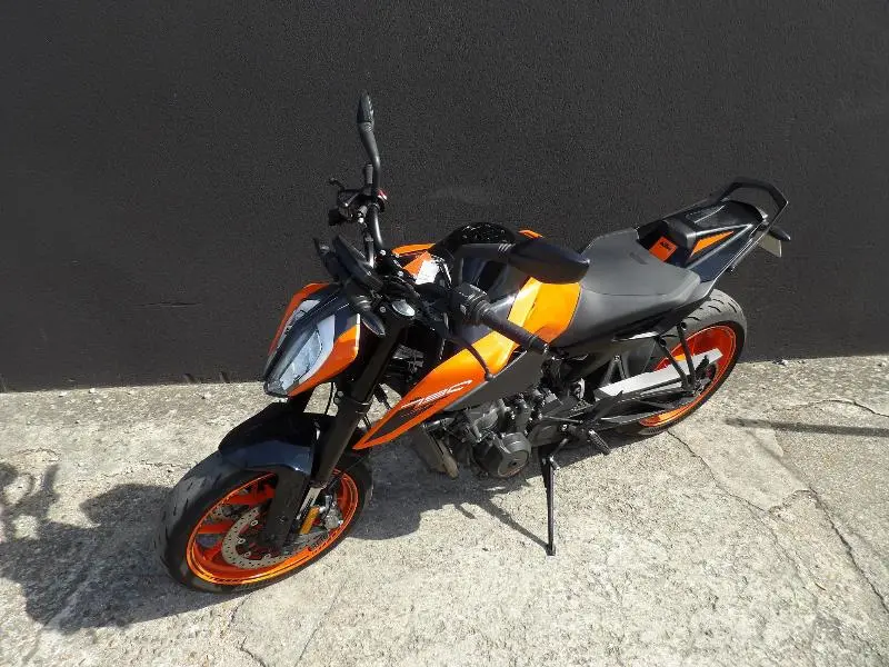 790 DUKE ABS