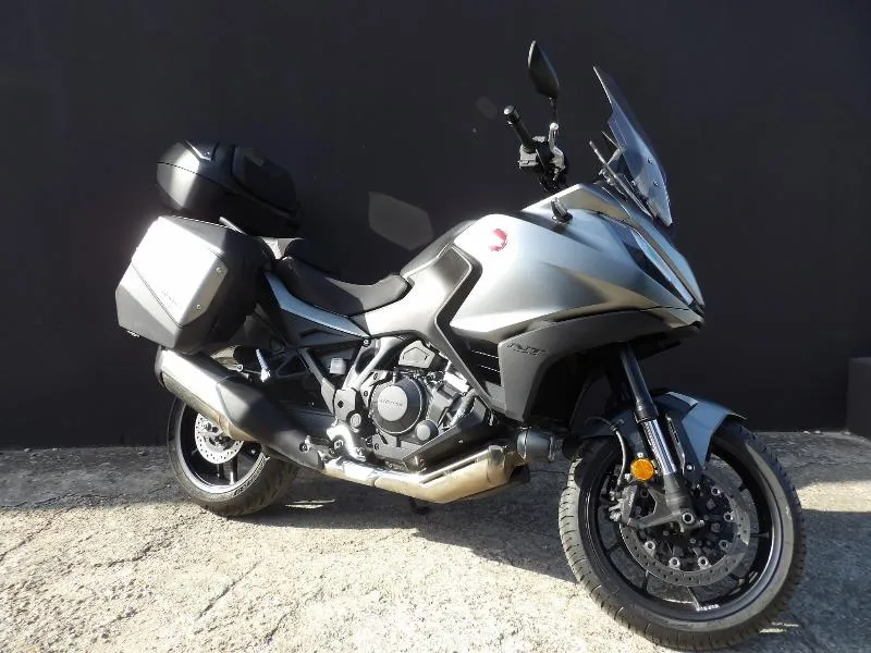 NT 1100