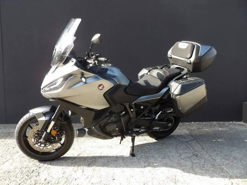 NT 1100
