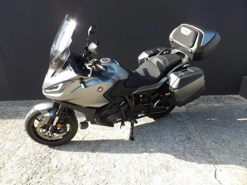 NT 1100