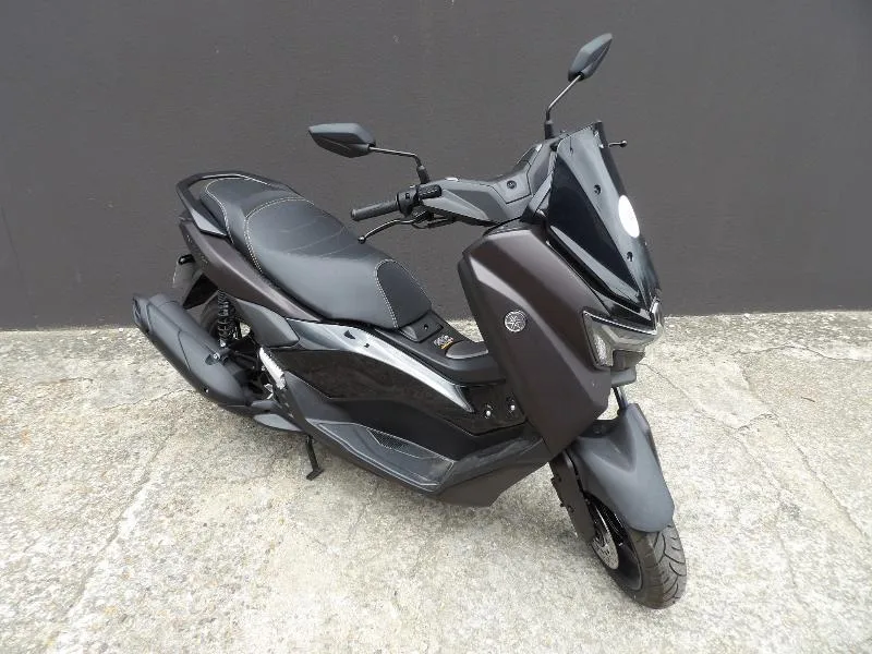 NMAX 125 TECH MAX