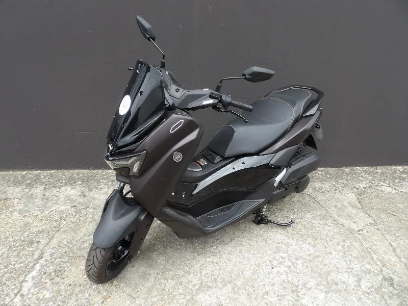 NMAX 125 TECH MAX