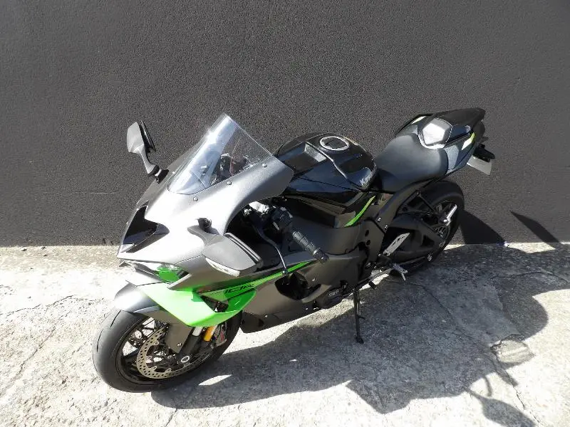 ZX10R