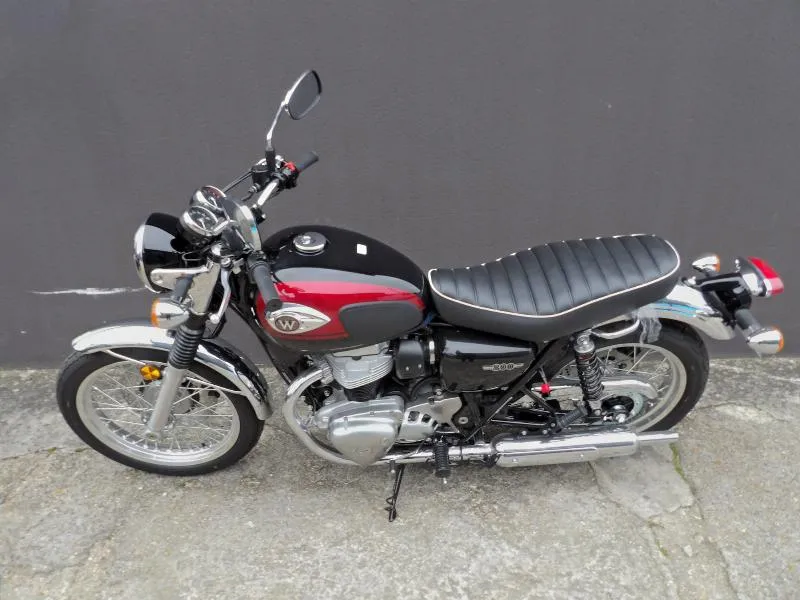 W800  W800