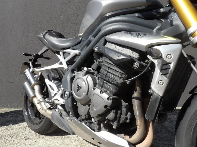 SPEED TRIPLE 1200 RS