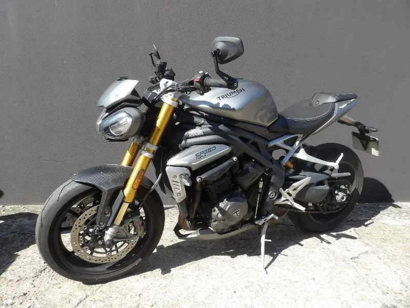 SPEED TRIPLE 1200 RS