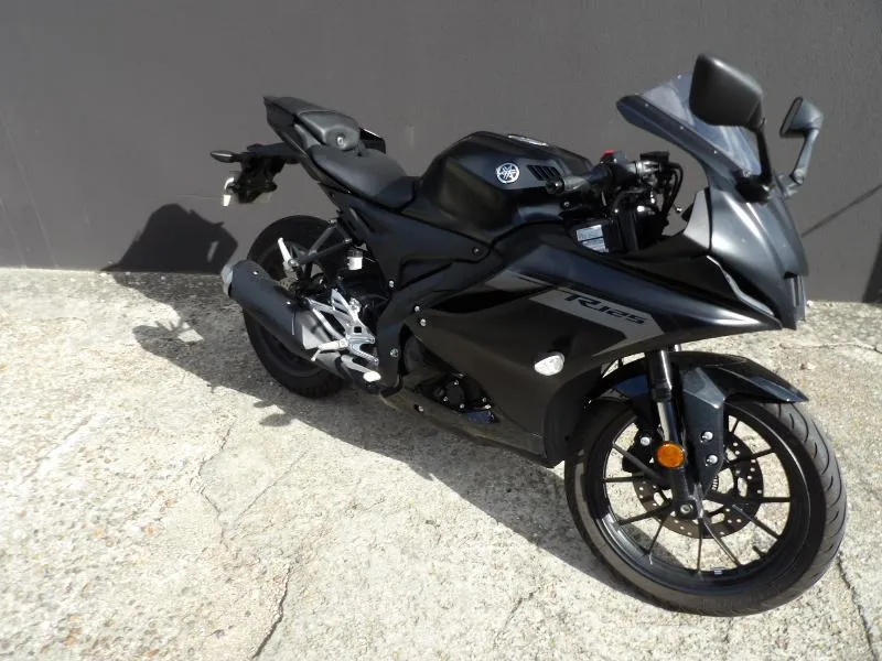 YZF 125 R ABS