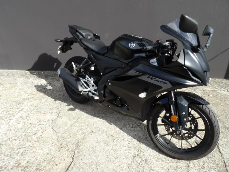YZF 125 R ABS
