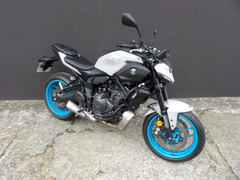 MT07 