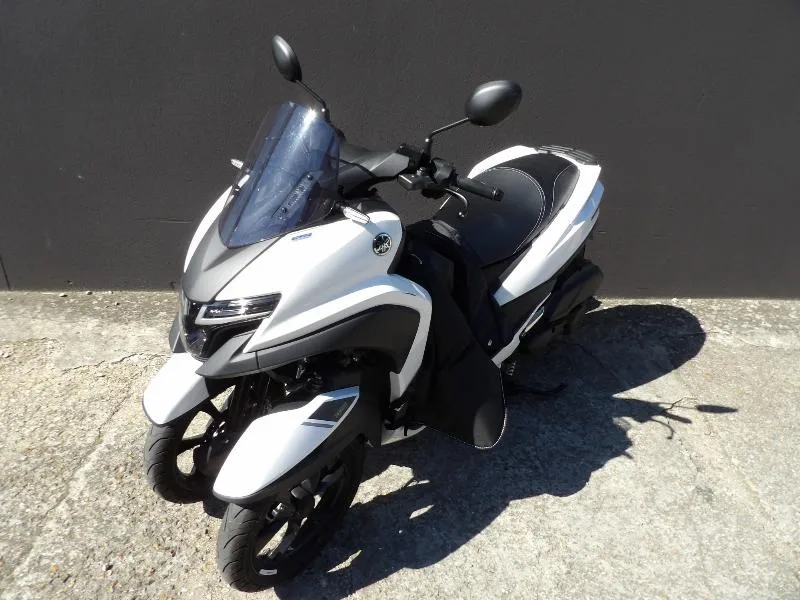 TRICITY 125