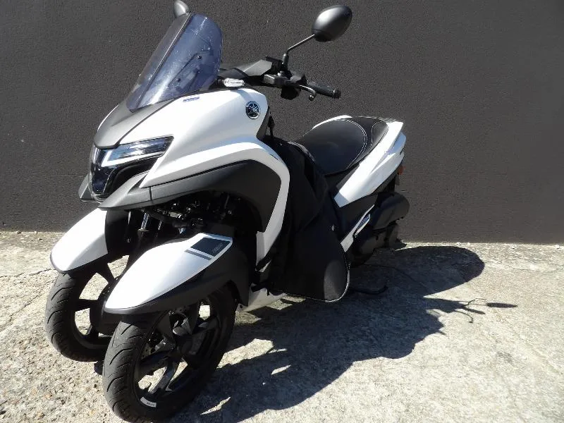 TRICITY 125
