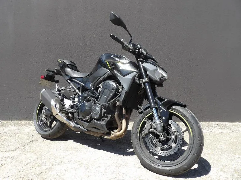 Z 900