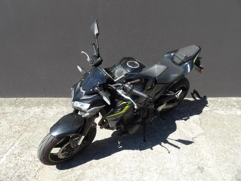 Z 900