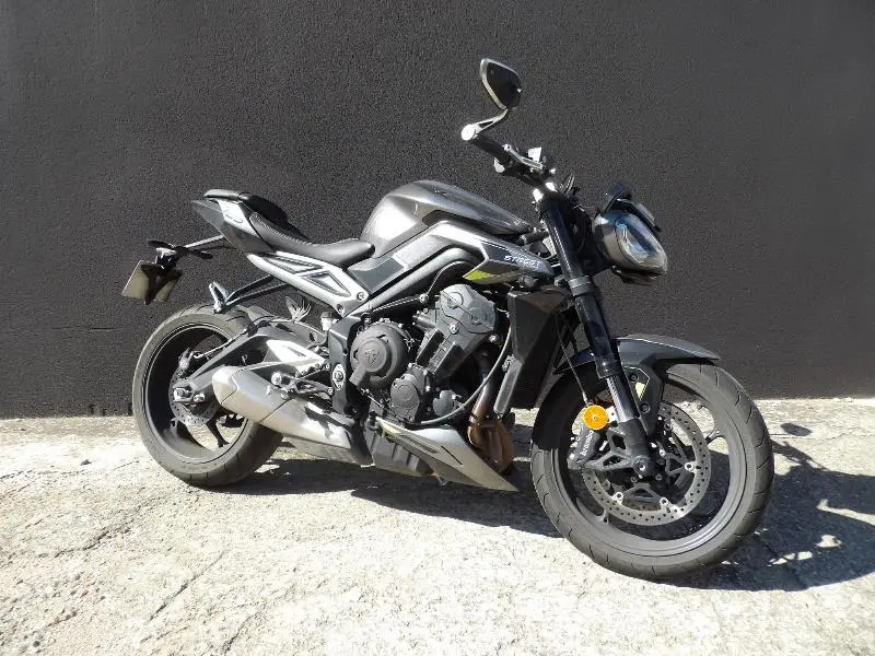 STREET TRIPLE 765 R