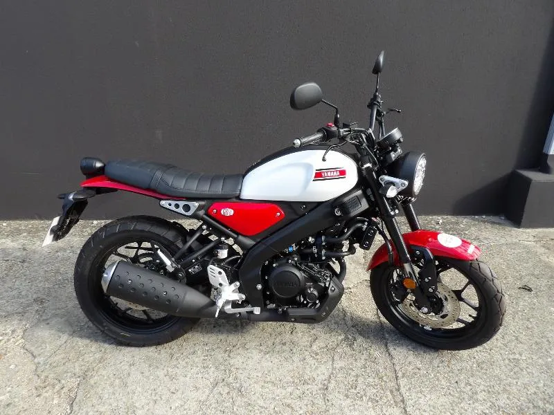 XSR 125