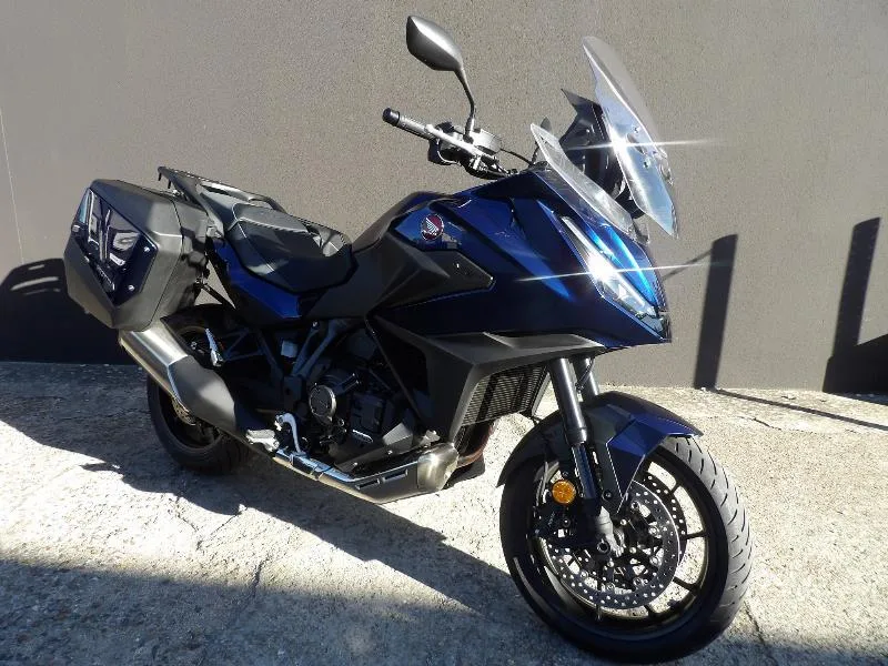 NT 1100